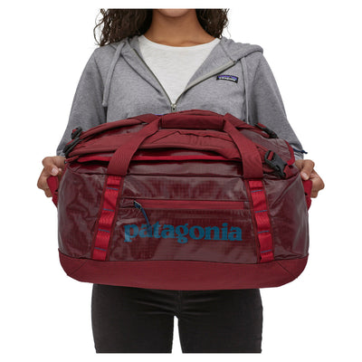Patagonia Black Hole Duffel Bag 40L - Wax - Buy online today at Down the Line Surf. International shipping available.